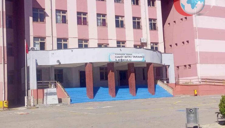 Ergani’de Bir İlkokul Öğrencisinin Hayali Gerçek Oldu: Konferans Salonu Sahneye Dönüştü