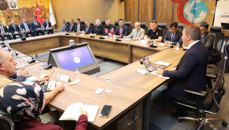 Erzincan’da 27. Birim Amirleri Toplantısı: Vatandaş Memnuniyeti Ön Planda