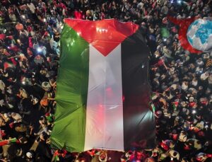 Filistin’e Destek Platformu, Ayasofya’dan Eminönü’ne Yürüyüş Düzenliyor