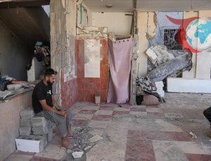 Gazze’de Ölüm Tehlikesi: Hattu Ailesinin Evinde Bomba Korkusu