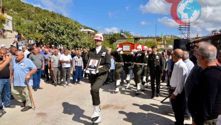 Hatay’da 105 Yaşındaki Kore Gazisi Derviş Karakuş’a Duygusal Veda