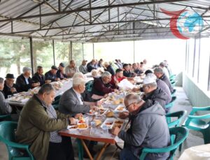 Hisarcık’ta Geleneksel Birlik ve Beraberlik Etkinliği: 600 Kişiye Ziyafet