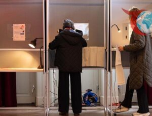 Hollanda Seçimlerinde D66 Partisi İlk Sırada