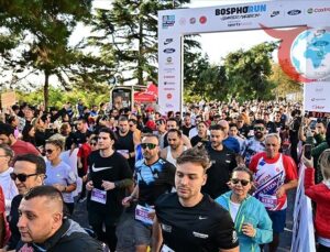 İstanbul Boğazı’nda Heyecan Dolu Koşu: Quarter Marathon