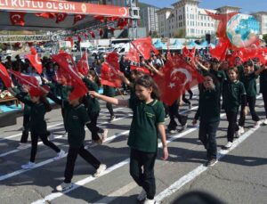 Kahramanmaraş’ta 102. Yıl Dönümünde Cumhuriyet Coşkusu