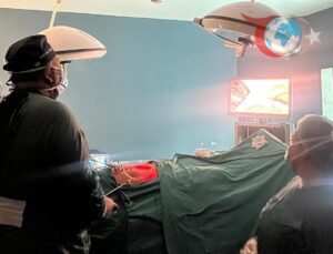 Kahta Devlet Hastanesi’nde Laparoskopik Fıtık Ameliyatında Bir İlk