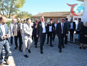 Karacabey Belediye Başkanı Fatih Karabatı’dan Bakırköy’e Ziyaret