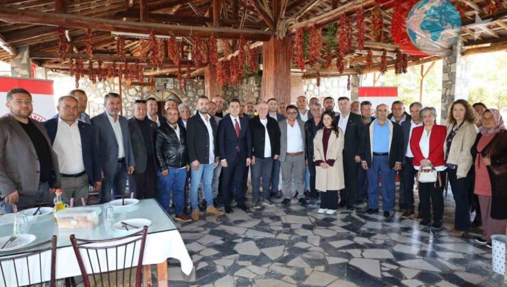 Karacasu’da Muhtarlarla Verimli İstişare Toplantısı