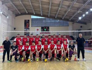 Kayseri Elit Voleybol Spor Kulübü Yeni Sezona İddialı Hazırlanıyor