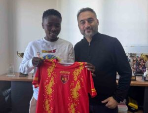 Kayseri Kadın Futbol Kulübü’ne İki Yabancı Transfer Katıldı