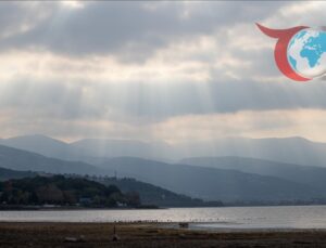 Küresel Isınma Sapanca Gölü’nü Tehdit Ediyor: Su Seviyesinde Rekor Düşüş