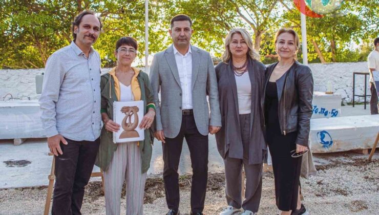 Kuşadası’nda Adalet Temalı Uluslararası Heykel Sempozyumu Başladı