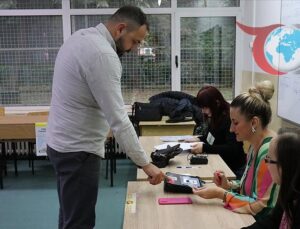 Kuzey Makedonya Yerel Seçimlerinde İktidar Partisi Önde Gidiyor