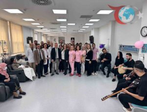 Manisa CBÜ’de Sanatla Umut ve Dayanışma Buluşması