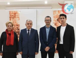 Modern Tasarımla Buluşan Geleneksel Motifler: Sakarya Üniversitesi’nde Etkileyici Sergi