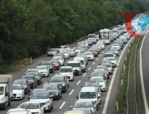 Motorlu Taşıt Kayıtlarında Dikkat Çeken Düşüş ve Artışlar