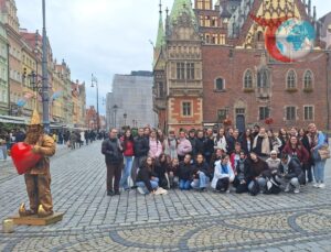 Nilüferli Kız Çocukları Uluslararası Deneyimle Güçleniyor