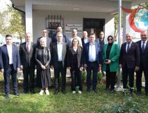 Osmangazi Belediye Başkanı Erkan Aydın’dan Altınova’da Halkla İç İçe Ziyaret