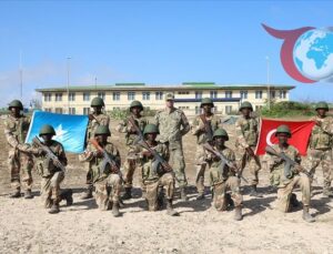 Somali’de Türkiye’nin Güçlü Askeri Varlığı: Türk Görev Kuvveti ve Eğitim İşbirlikleri