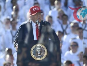 Trump’tan ABD Donanmasına Övgü: Geleceğin Gücü Biziz