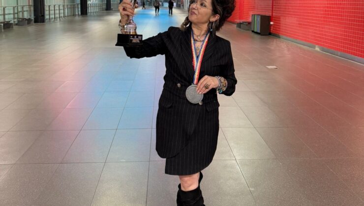 Türk Kuaförlerden Londra’da Büyük Başarı