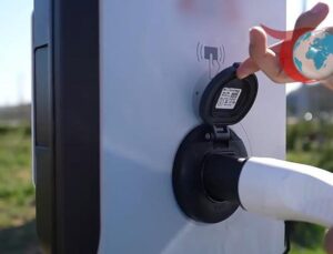 Türkiye’nin Elektrikli Araç Altyapısında Büyük Adım: 35 Bin Yeni Şarj Noktası