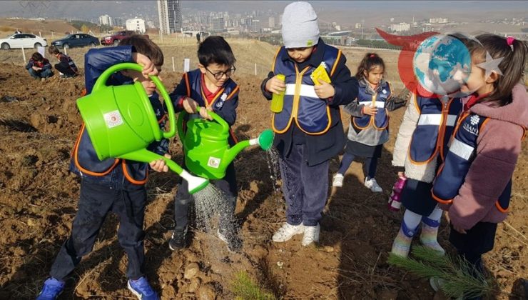 Ankara’da Öğrencilerle Geleceğin Karbon Yutak Alanı Oluşturuldu
