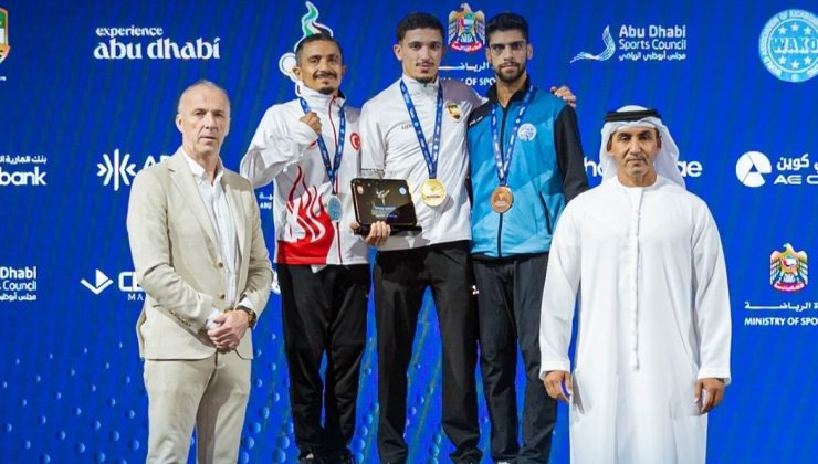 Aydınlı Sporcu Faysal Sılıv, Kick Boks Dünya Şampiyonası’nda İkinci Oldu