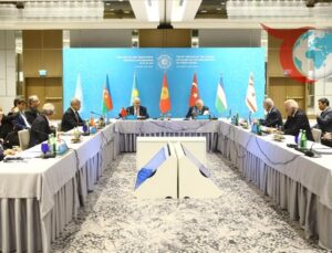 Bakü’de Türk Dünyasını Birleştiren Tarihi Bir Toplantı