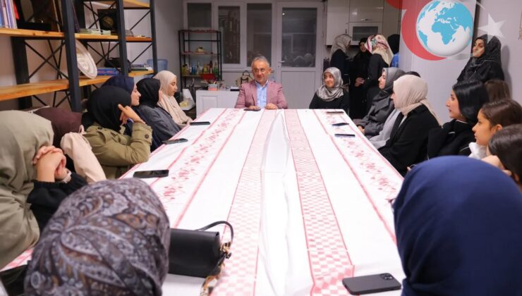 Bayburt’ta Gençlere Ahlaki Rehberlik: İnanç ve Sorumluluk Üzerine Bir Buluşma