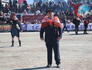 Bozdoğan’da Ramazan Ayı Nedeniyle Deve Güreşleri Bu Yıl Yapılmayacak