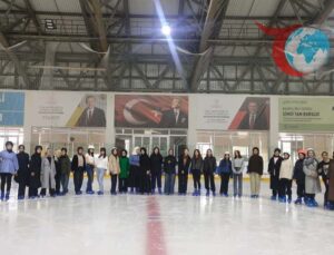 Buzun Üzerinde Bir Yıl: Erzurum’da Gençler Buz Pateniyle Tanışıyor