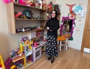 Çocukların Dijital Dünya ile İlişkisi: Yasaklamak Yerine Dengeli Yaklaşım