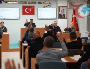 Düzce Belediye Meclisi’nden Tarihe Saygı: Sokak İsimlendirilmesinde Duygusal Anlar