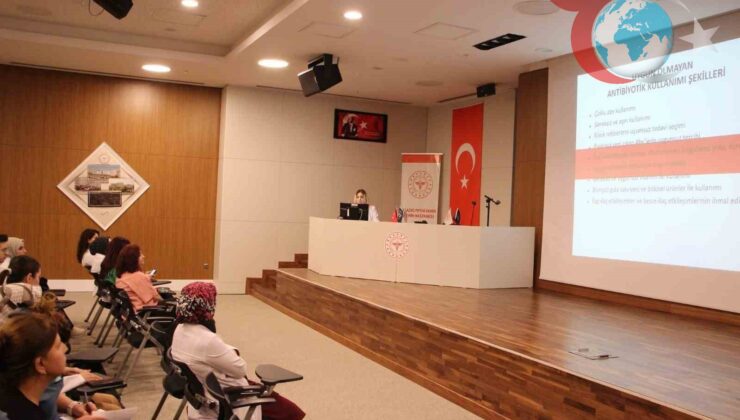 Elazığ’da Antimikrobiyal Farkındalık Haftasında Sağlık Çalışanlarına Özel Eğitim