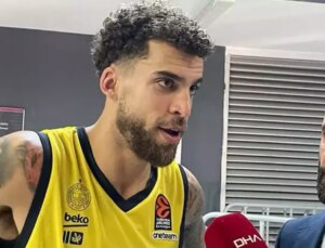 Fenerbahçe Beko’da Scottie Wilbekin’e Geçmiş Olsun Dilekleri: Sağ Dizinde Ödem Tespit Edildi