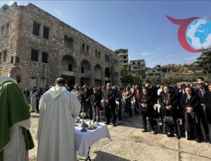 Gasseniye Köyü’nde 14 Yıl Sonra İlk Ayin: Umudun Yeniden Doğuşu