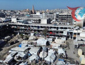 Gazze’deki Abluka Altındaki Zorluk: Yerinden Edilen Filistinliler ve UNRWA’nın Mücadelesi