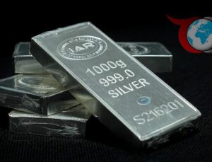 Gümüş Fiyatları Zirvede: Jeopolitik ve Endüstriyel Taleplerin Etkisi