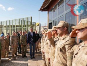 Hakkari’de Sınır Bölgesine Üst Düzey Ziyaret: Vali ve Komutandan İncelemeler