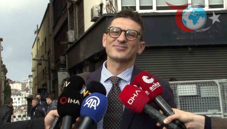 İstanbul’da Duygusal Buluşma: Acılı Baba Papa ile Gözyaşları Arasında Görüştü