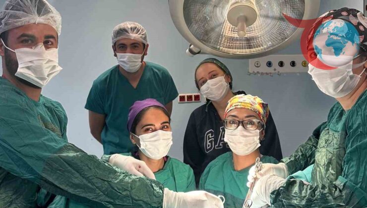 Kağızman Devlet Hastanesi’nde Öncü Cerrahi Başarı: İlk Vajinal Yolla Histerektomi Ameliyatı