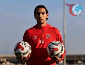 Karşıyakalı Futbolcuların Gözü Şampiyonlukta