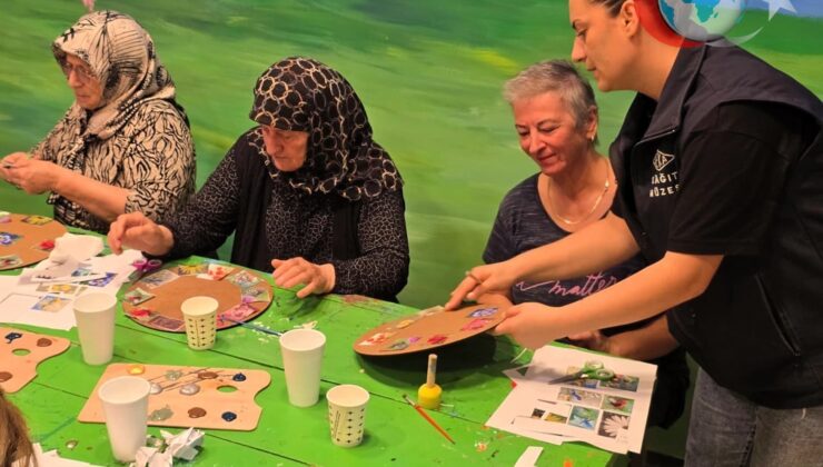 Kocaeli’de 60 Yaş Üstü Vatandaşlar İçin Saygınlar Kulübü Fark Yaratıyor