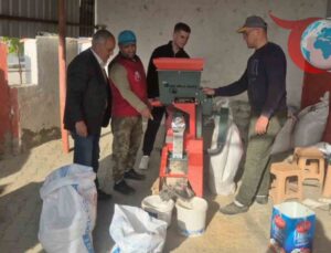 Küplü’de Ücretsiz Pirinç Soyma Tesisi Üreticilerin Yüzünü Güldürüyor