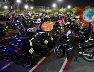 Kurye Sektörü Motosiklet Pazarını Canlandırıyor