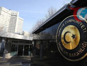 Kuzey Kıbrıs Türk Cumhuriyeti’nin 42. Kuruluş Yıldönümü Coşkuyla Kutlanıyor