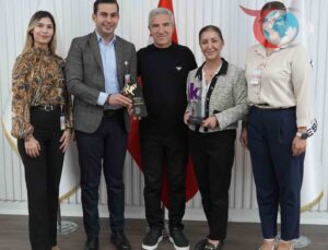 Medical Point İzmir Hastanesi’nden Çalışan Memnuniyetine İki Önemli Ödül