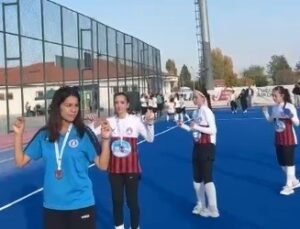 Muğla’nın Genç Kızları Şampiyonluğu Zeybekle Taçlandırdı