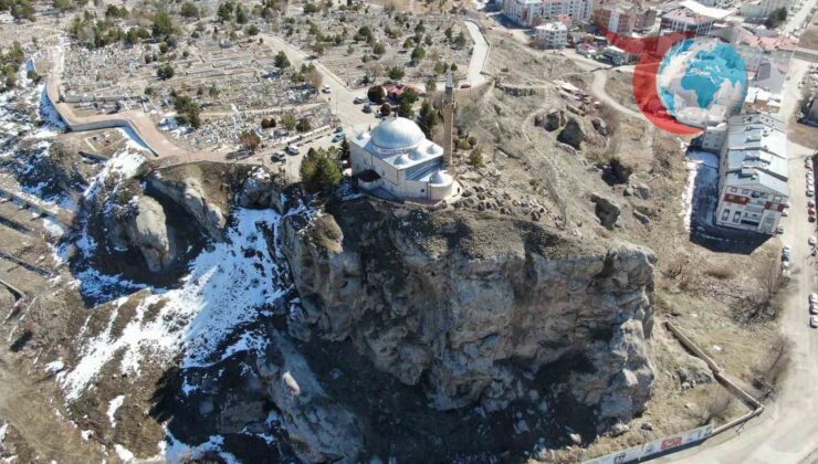 Sivas’ta Uçurum Kenarında Tarihi Mekân: Abdulvahabi Gazi Türbesi